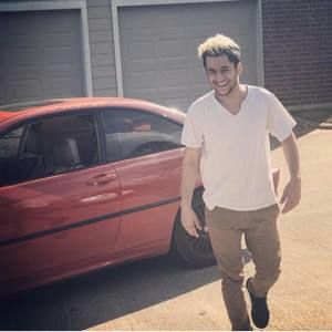 Meet your Posher, Amjad